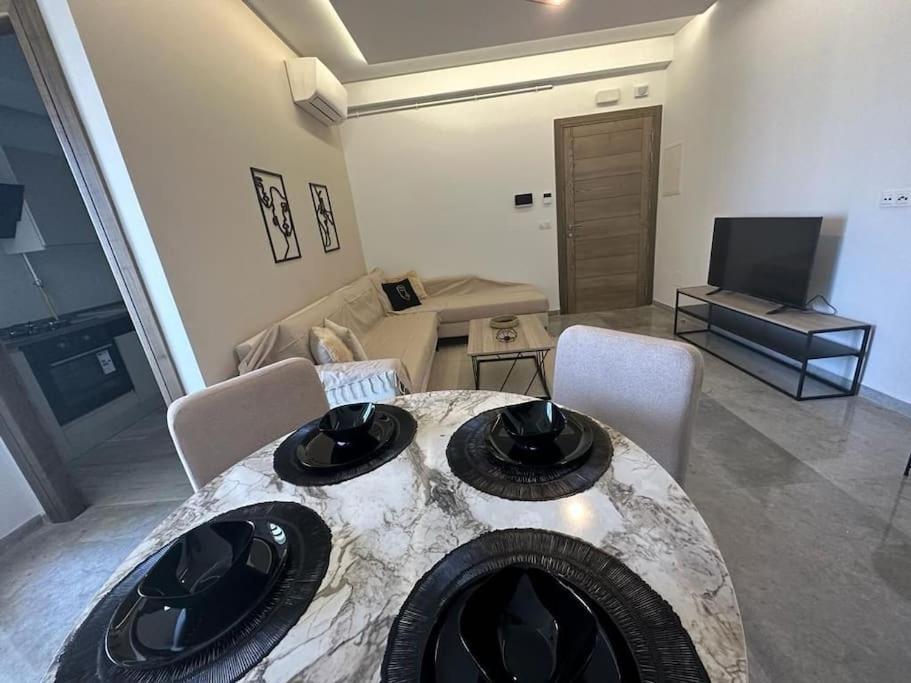 Luxueux S+2 * Tunis